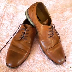 Tan Size 11 Men's Dress Shoes